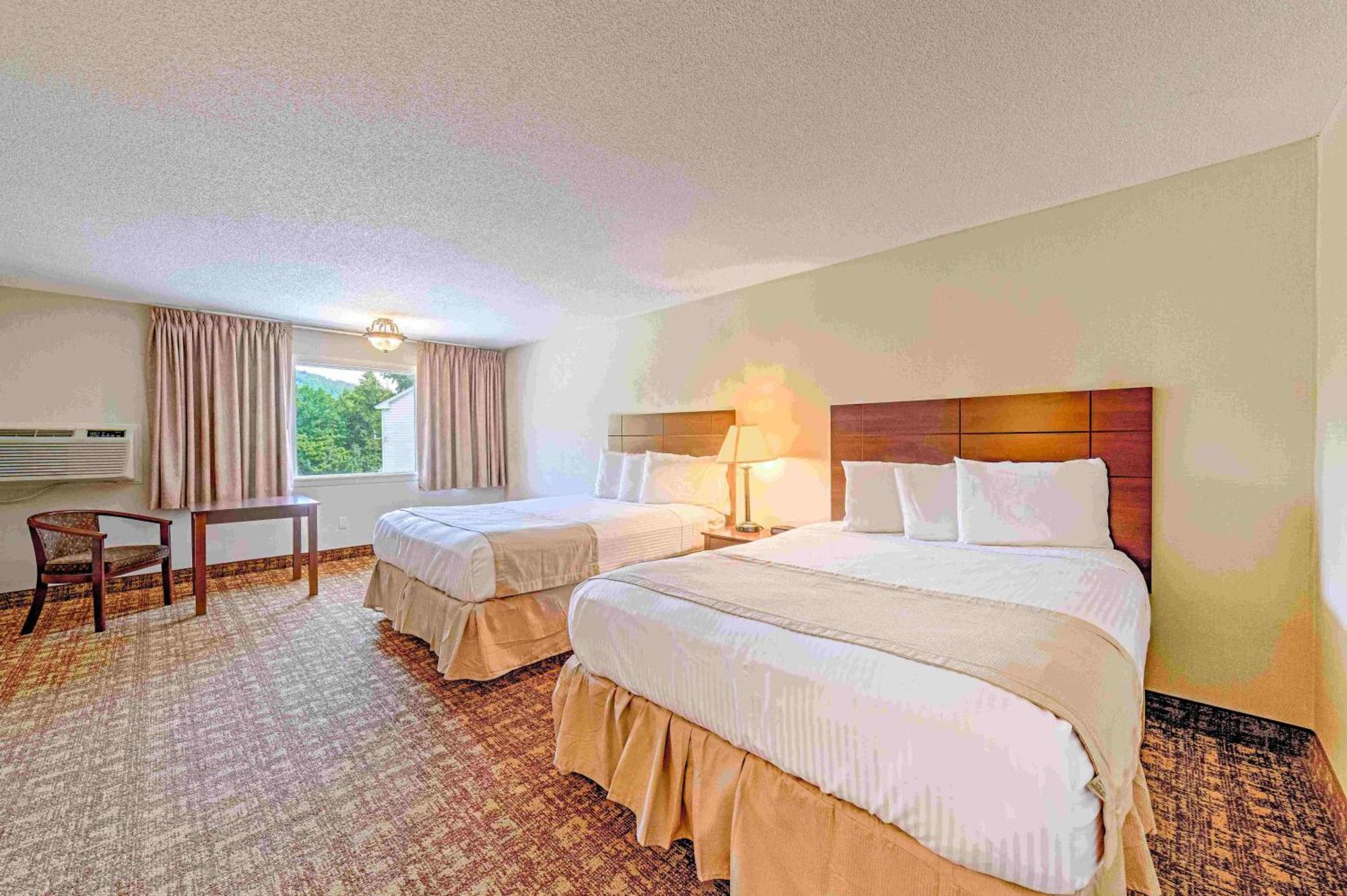 Town & Country Inn & Resort Gorham Exterior foto